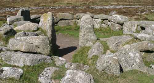 Grimspound and tor